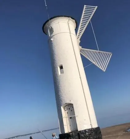 Poland Luxury Penthouse Sleeps 9 *