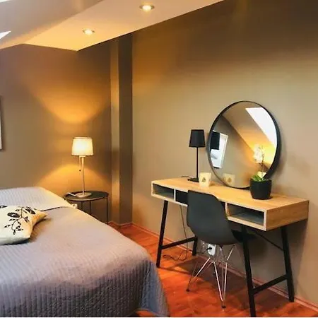 Poland Luxury Penthouse Sleeps 9 Daire *