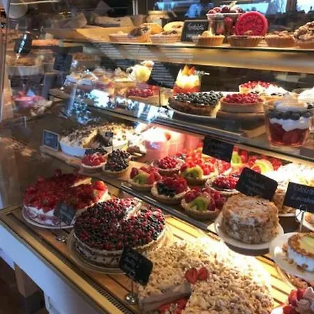 Poland Luxury Penthouse Sleeps 9 Apartman Swinoujscie