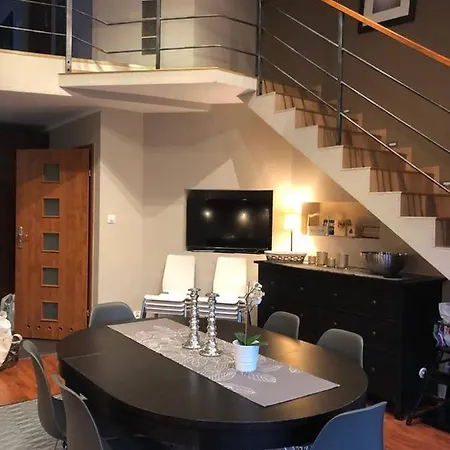 Poland Luxury Penthouse Sleeps 9 公寓