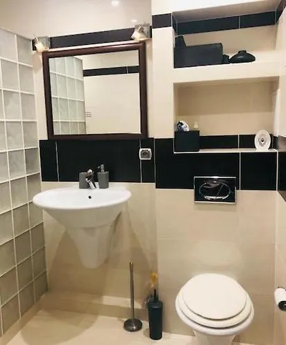 Poland Luxury Penthouse Sleeps 9 *